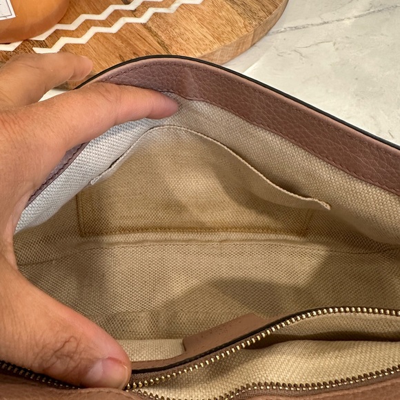 AUTHENTIC Gucci soho flap - Picture 12 of 16